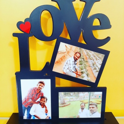 Cute love photo frame